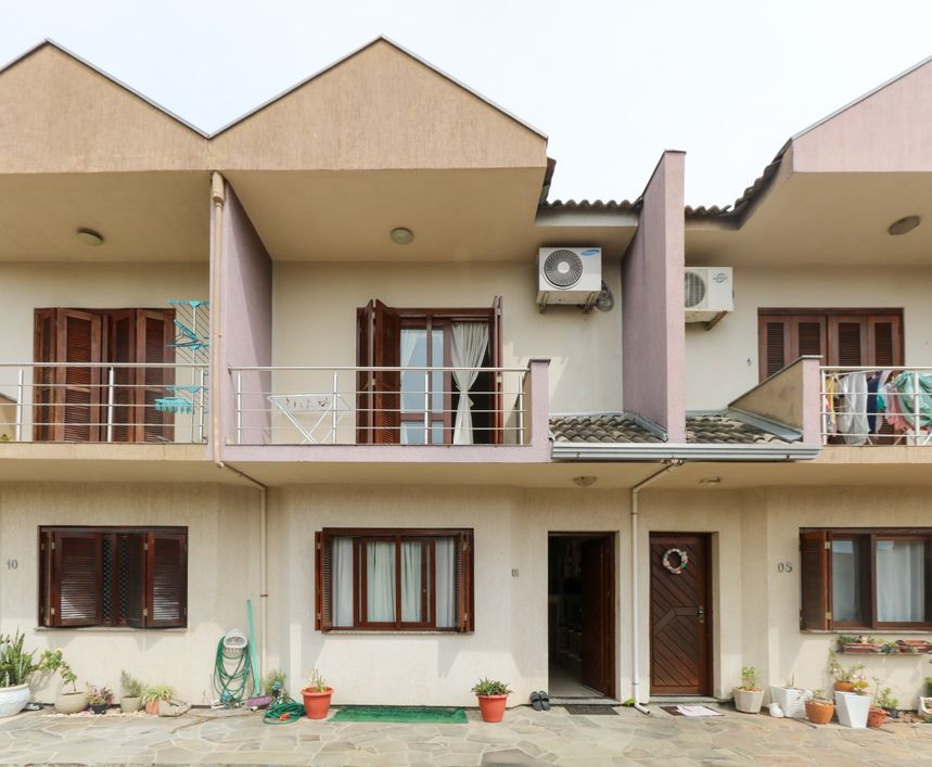 Casa 2 Quartos a venda no bairro Niterói com 96m²