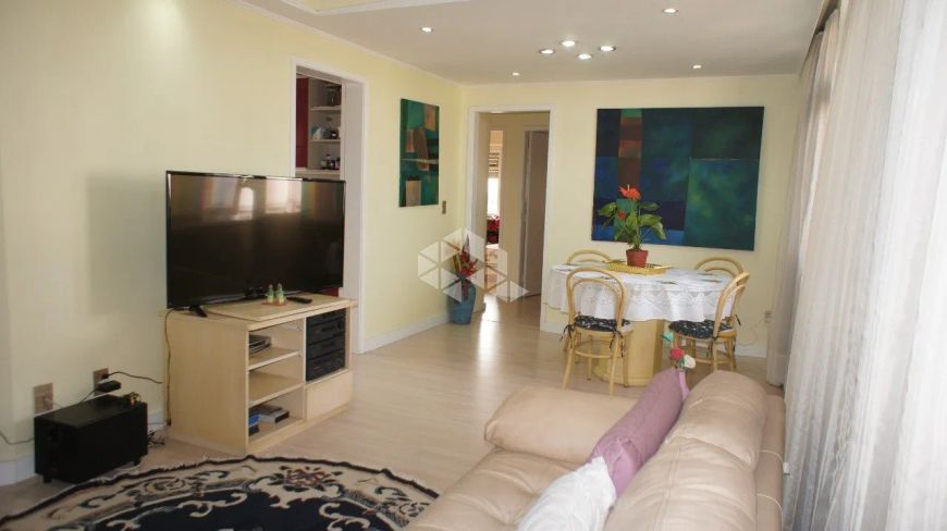 Apartamento com 3 dormitórios, sacada, churrasqueira, vaga no Centro de Canoas