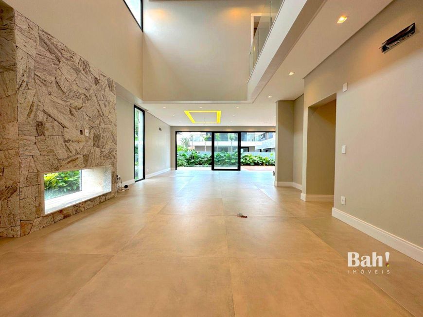 Sobrado com 4 dormitórios à venda, 300 m² por R$ 3.500.000,00 - Marechal Rondon - Canoas/RS