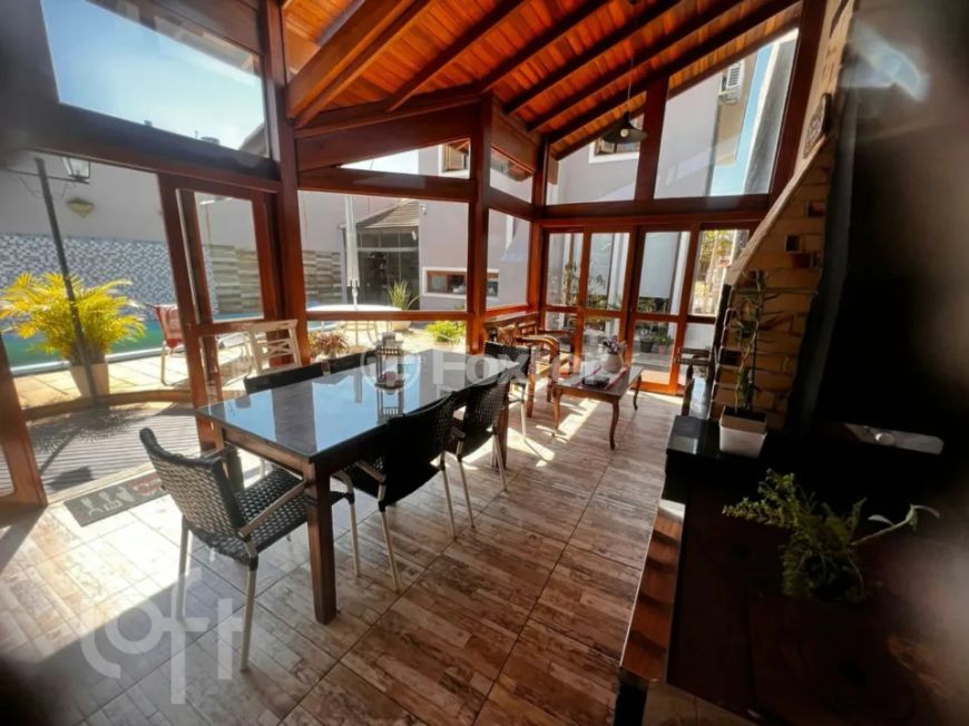 Casa à venda Rua Carlos Reverbel, São José - Canoas