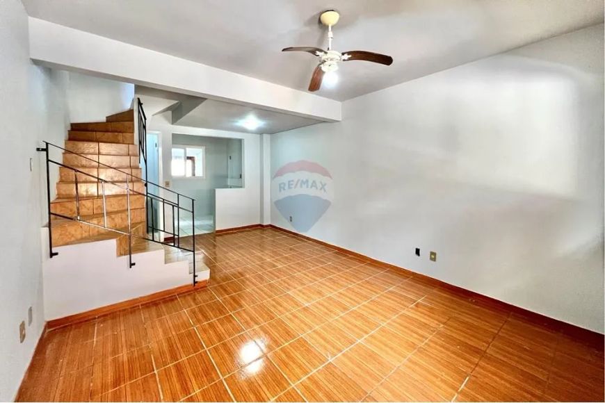 Sobrado à venda, 103m², 02 dormitórios, condomínio Residencial São Francisco, bairro Rio Branco, Can