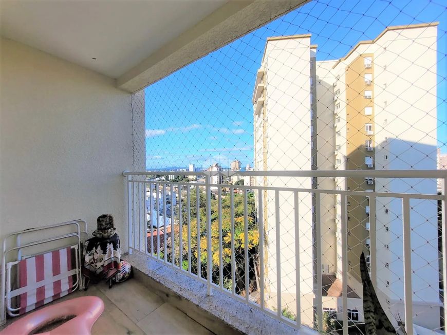 Apartamento / 3 Dormitórios / 1 Suíte / Sacada / Churrasqueira / 1 Vaga / Centro / Canoas / RS
