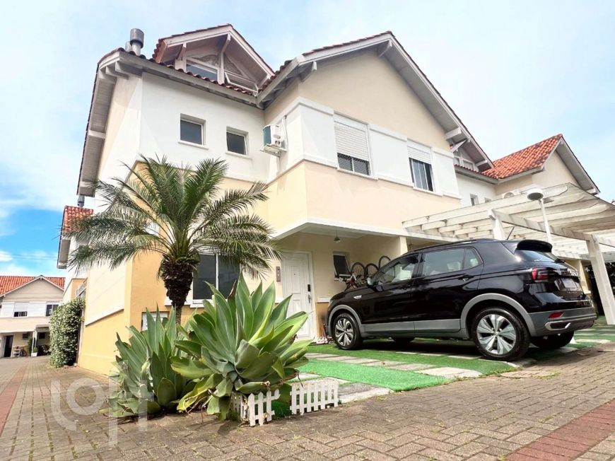 Casa à venda em Estância Velha com 156 m², 3 quartos, 1 suíte, 2 vagas