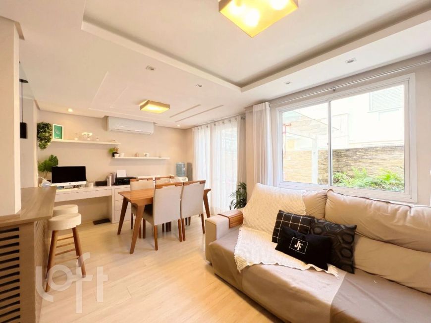 Casa à venda em Estância Velha com 156 m², 3 quartos, 1 suíte, 2 vagas