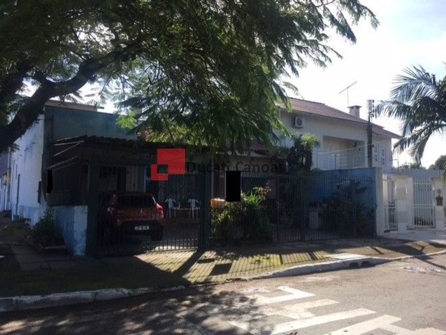 Casa 2 Dormitórios de Esquina. Em Canoas Bairro Mahias Velho