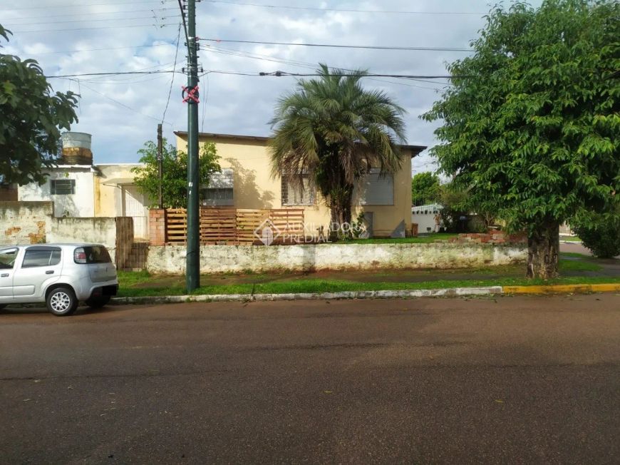 Casa térrea de ESQUINA