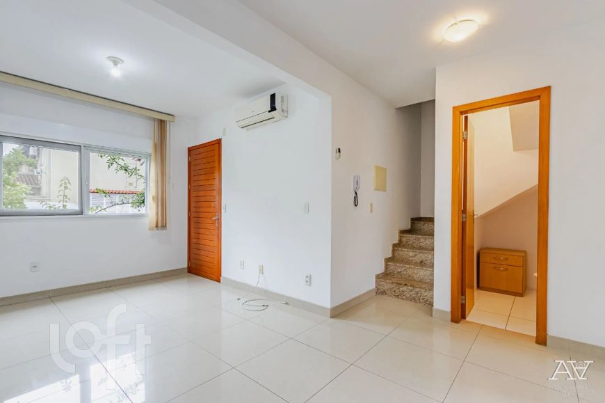 Casa à venda em Harmonia com 88 m², 3 quartos, 1 suíte, 3 vagas