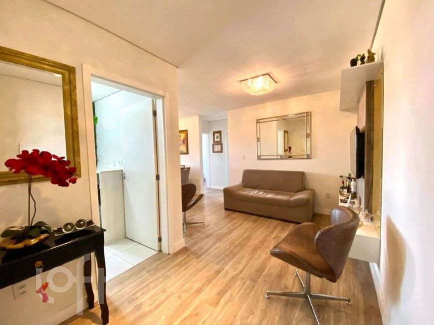 Apartamento à venda em São José com 67 m², 2 quartos, 1 suíte, 2 vagas