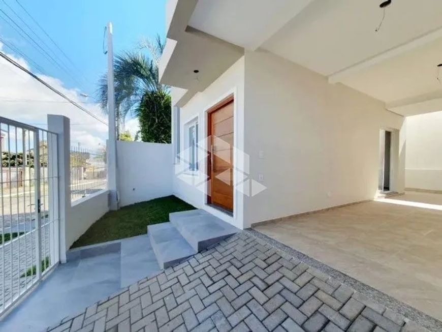 Sobrado novo 3 dormitórios com 1 suíte no bairro Nossa Sra das Graças.