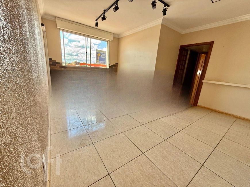 Apartamento à venda em Centro com 77 m², 3 quartos, 1 vaga