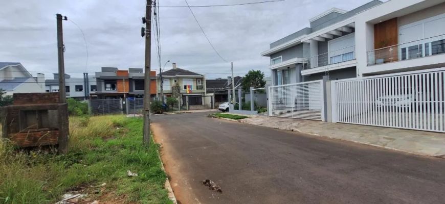 Terreno de esquina com 240m² à Venda no Bairro Mont Serrat em Canoas REF: G4762