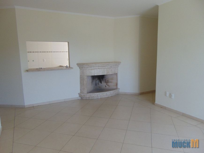 Apartamento com 3 Quartos à Venda no bairro Niterói com 136m²