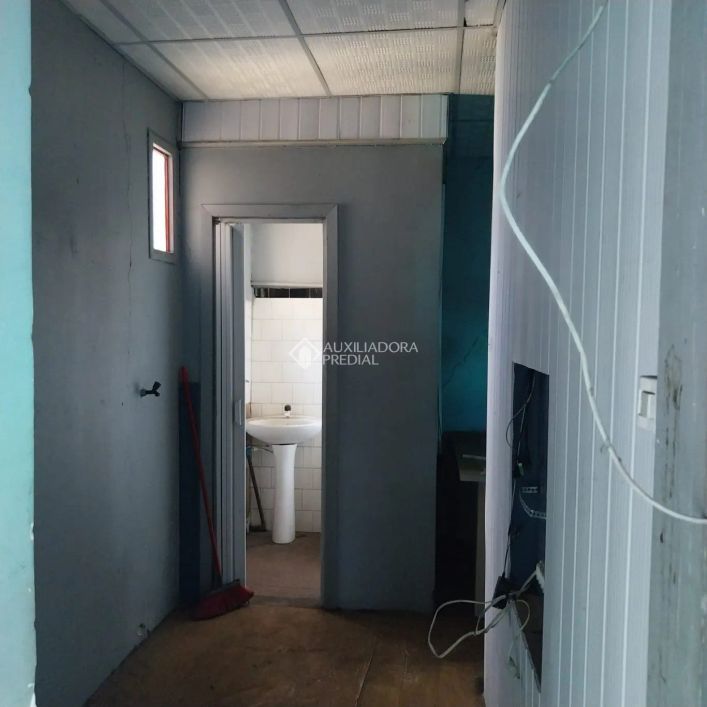 Vende Prédio Comercial de esquina no Centro de Canoas