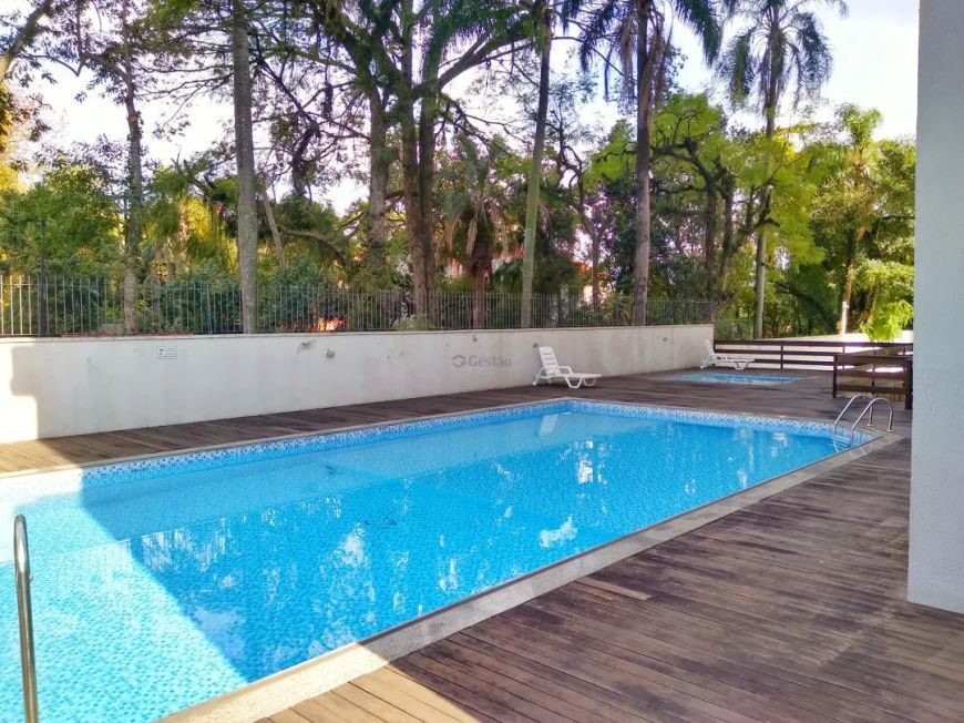 Apartamento duplex semi-mobiliado no centro REF: G3769