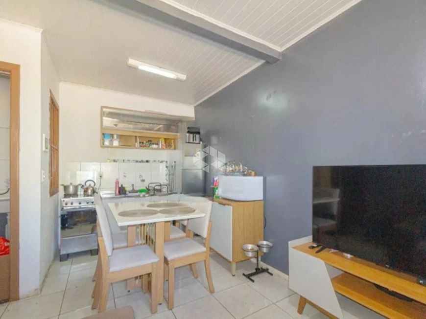 Casa 83m² 01 dormitório, 02 vagas no Bairro São José em Canoas