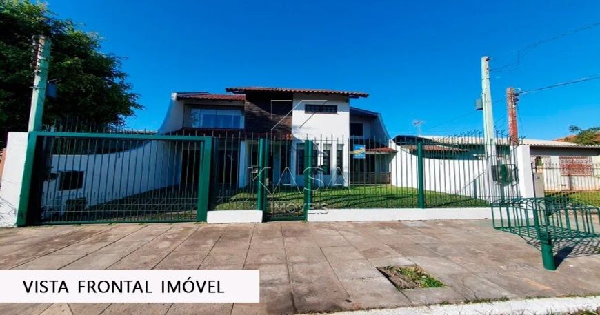 Sobrado à venda em Canoas.