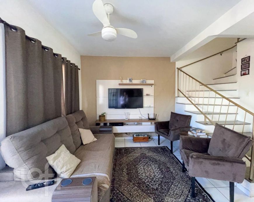 Casa à venda em Mato Grande com 63 m², 2 quartos, 1 vaga