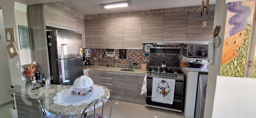Apartamento à venda em Centro com 50 m², 2 quartos, 1 vaga