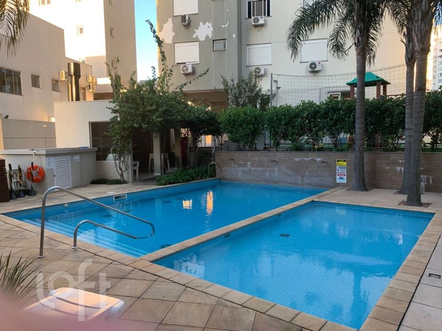 Apartamento à venda em Centro com 56 m², 2 quartos, 1 suíte, 1 vaga
