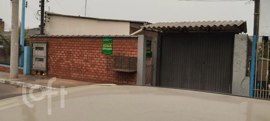 Casa à venda em Niterói com 40 m², 2 quartos