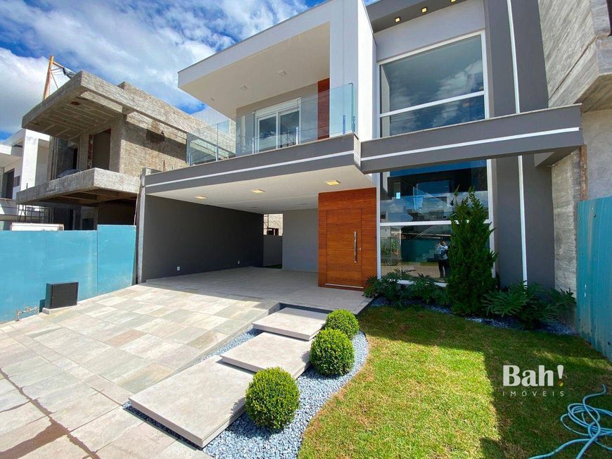 OPORTUNIDADE: Sobrado em condomínio com 4 dormitórios à venda, 224 m² por R$ 1.850.000 - Igara - Can