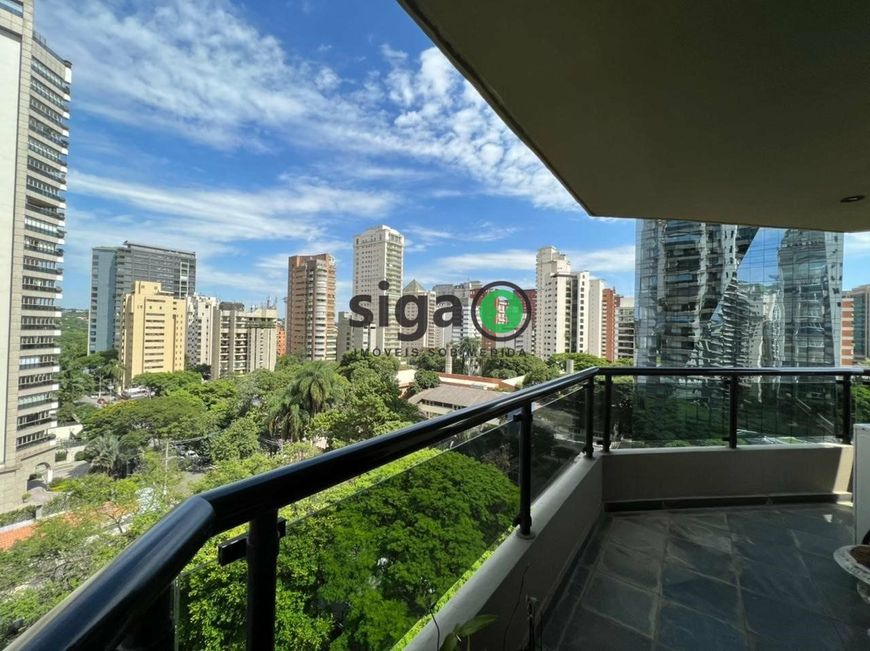 Apartamento a venda com 4 suítes e 4 vagas no Itaim Bibi -SP