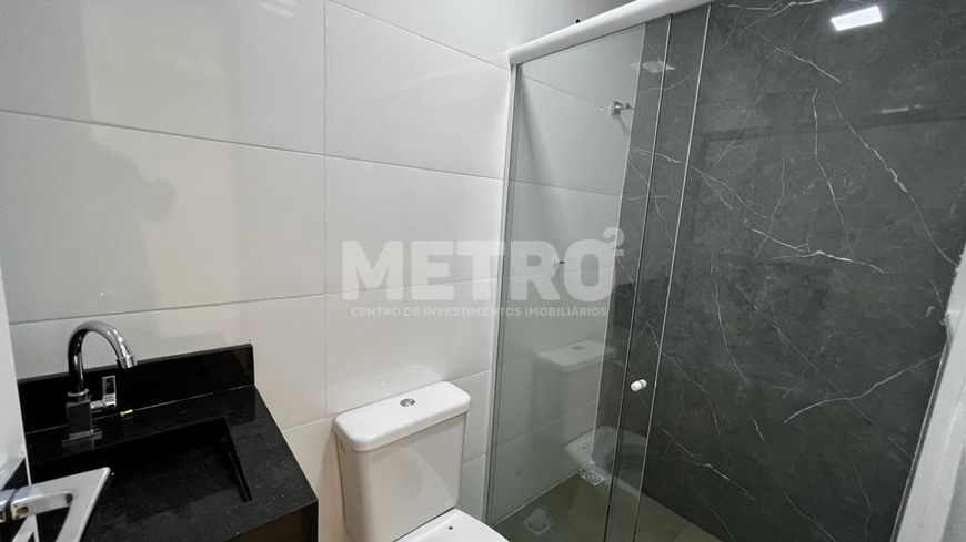 Venda, Casa KM2, 3 quartos, sendo 01 suíte, 100m (aproximados), esquadria em pvc
