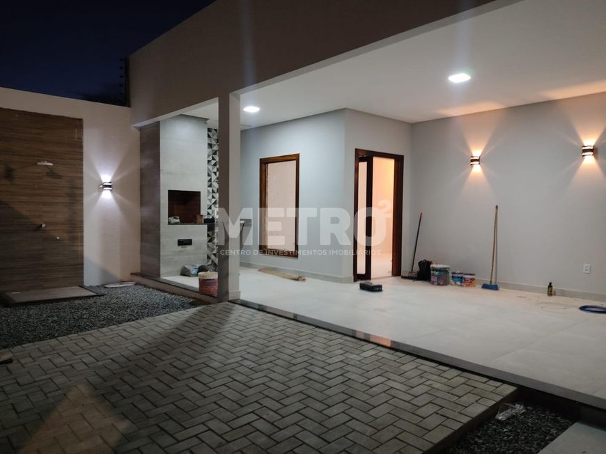 Venda, Casa, Bairro Vale Dourado, 3 Quartos, sendo 1 suíte,Garagem Coberta até