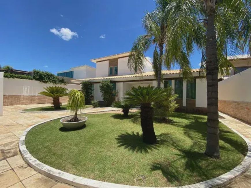**🏡 Seu Lar dos Sonhos no Condomínio Portal das Águas! 🌊✨**