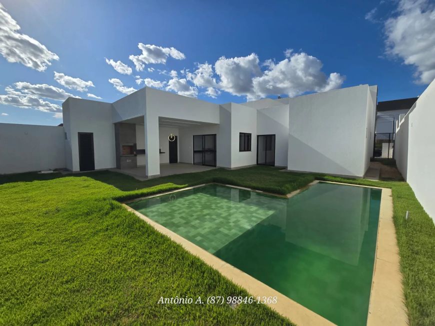 **Incrível Casa Térrea em Terreno de 463 m²!**