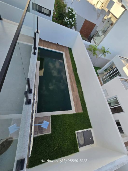 **Casa no Alphaville** ✨ **4 Suítes** 🏡 **Área Gourmet com Piscina**