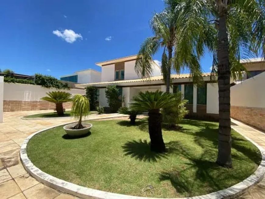 **🏡 Seu Lar dos Sonhos no Condomínio Portal das Águas! 🌊✨**