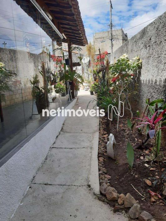 Venda Casa Heliópolis Belo Horizonte