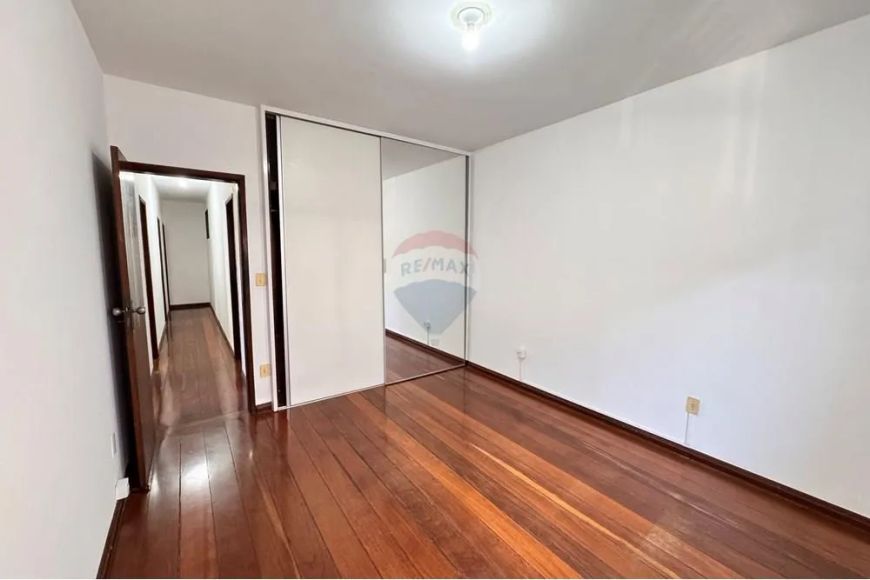 Apartamento à Venda no Bairro Serra – BH | Espaçoso, Bem Localizado, 1º andar