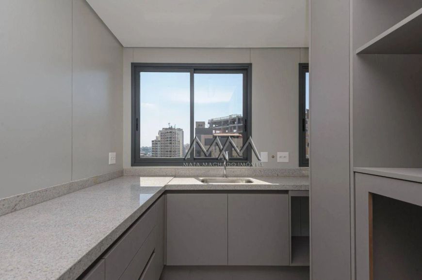 Apartamento à venda no bairro Lourdes | 62,60 m² - 2 quartos