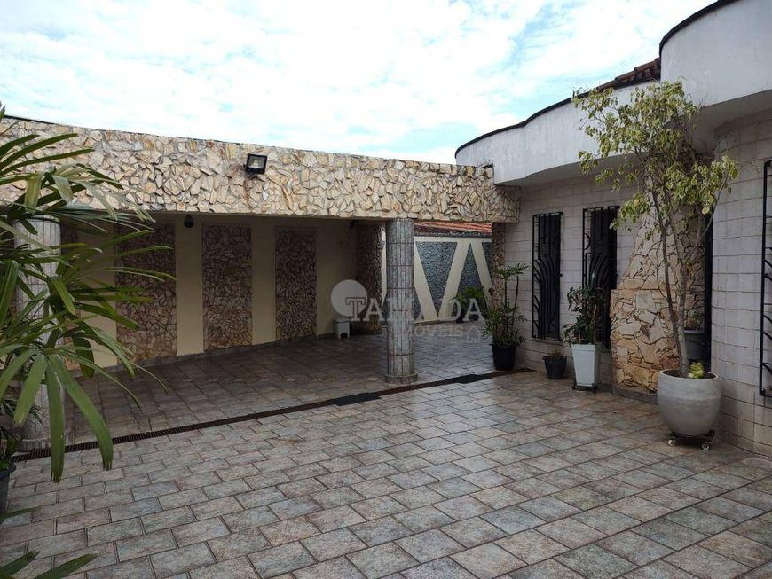 Casa com 5 Quartos à venda, 450 m² por R$ 1.970.000 - Vila Londrina - São Paulo/SP