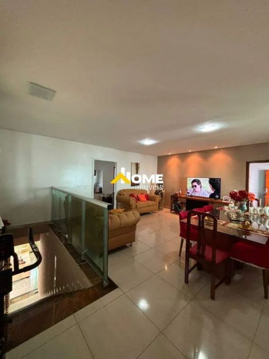 Casa à venda, 3 quartos, 1 suíte, 6 vagas, Diamante - Belo Horizonte/MG