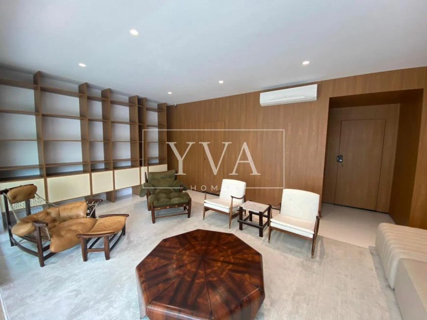Apartamento mobiliado - Itaim Nobre Alto Padrão - Rua Benedito Lapin.