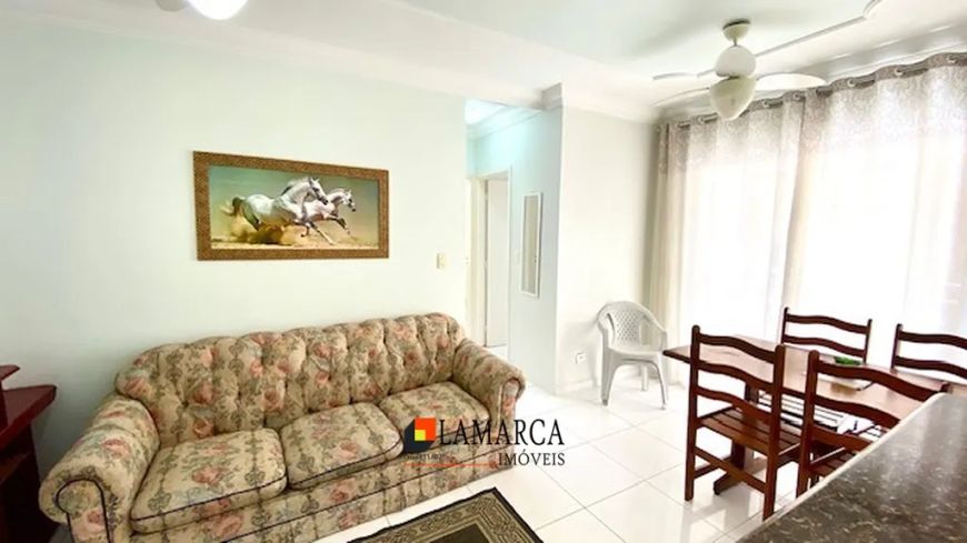Apartamento 2 dts elevador sacada no Guaruja