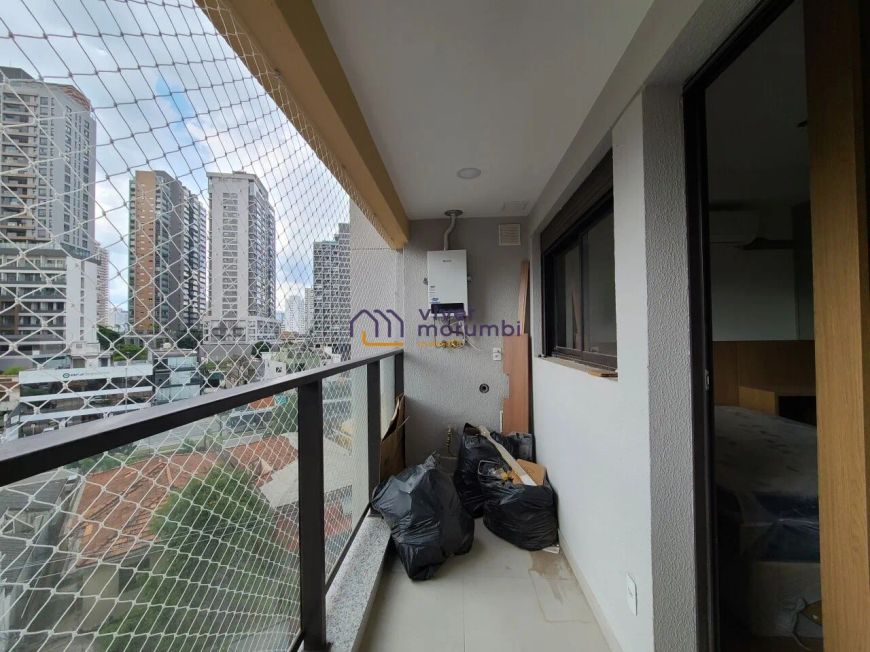 NOVO / MOBILIADO ESTÚDIO no BROOKLYN
