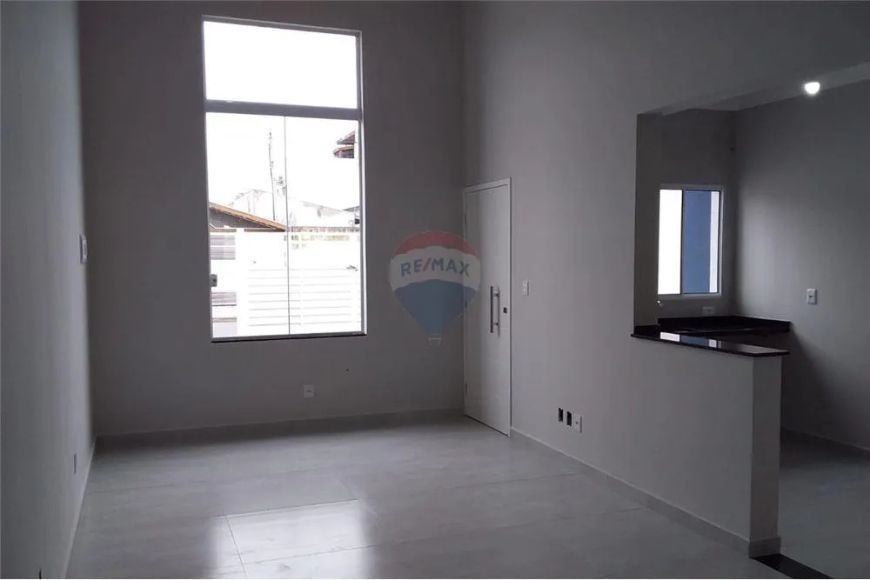 Conheça esta excelente casa, imóvel á venda, novo e nunca habitado, em Taubaté/SP