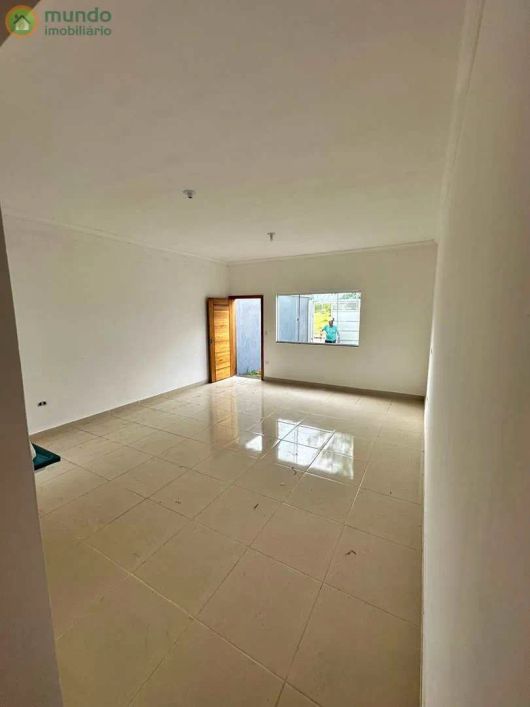 Casa à Venda com 3 quartos, Vila dos Comerciários 2, Taubaté