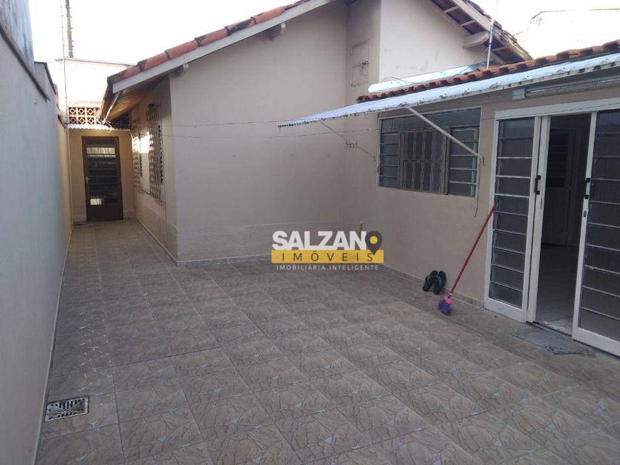Casa com 2 dormitórios à venda, 180 m² por R$ 308.000 - Vila dos Comerciarios II - Taubaté/SP
