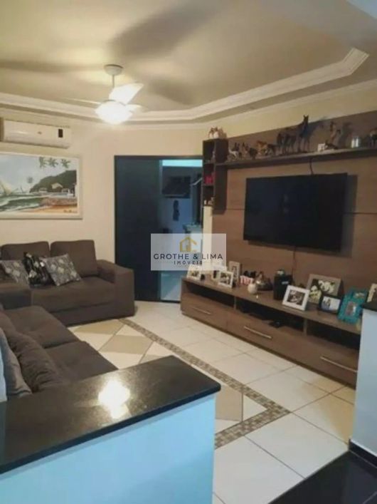Casa com 3 dormitórios à venda, 180 m² por R$ 600.000 - Parque Senhor do Bonfim - Taubaté/SP