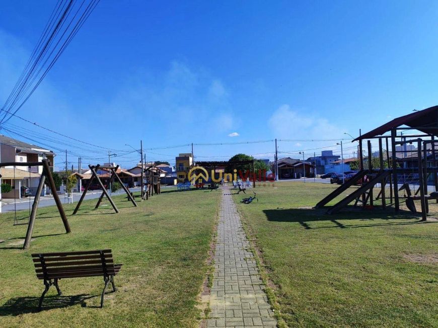 Casa com 3 dormitórios à venda, 130 m² por R$ 745.000,00 - Vila dos Comerciarios II - Taubaté/SP