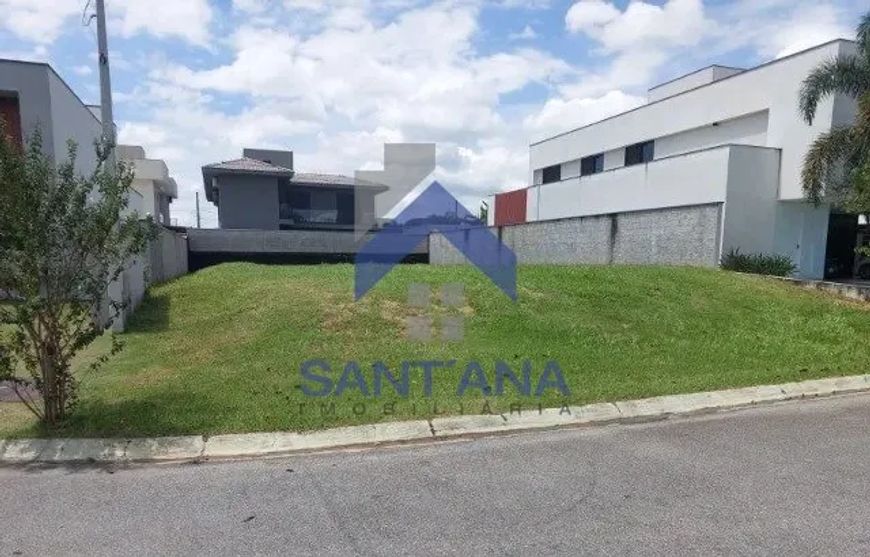 TERRENO DE 465,36M² NO CONDOMÍNIO RESIDENCIAL SAN MARCO EM TAUBATÉ/SP