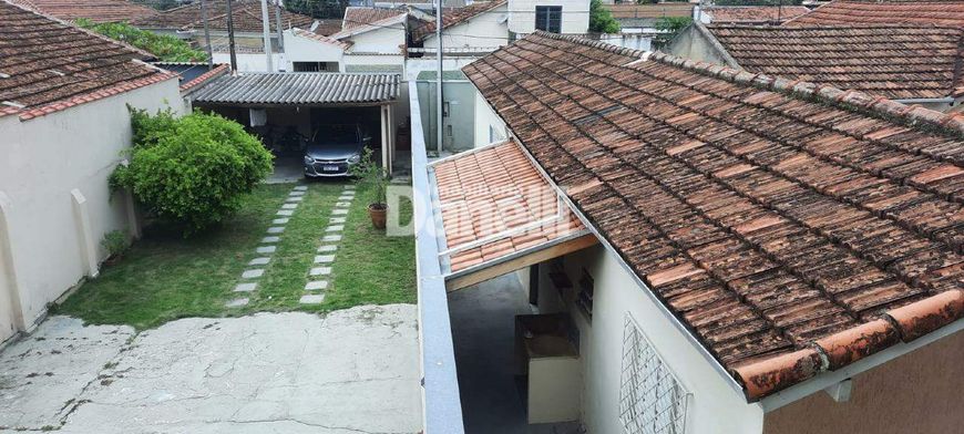 Casa à venda, 2 quartos, 2 vagas, Vila Odete - Taubaté/SP