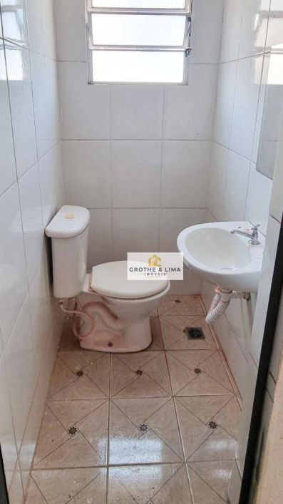 Galpão à venda, 224 m² por R$ 640.000,00 - Jardim Ana Rosa - Taubaté/SP