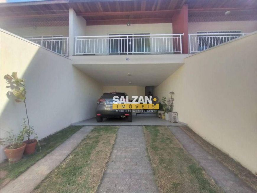 Casa com 3 dormitórios à venda, 130 m² por R$ 530.000,00 - Chácara do Visconde - Taubaté/SP