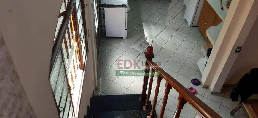Sobrado com 4 dormitórios à venda, 250 m² por R$ 520.000,00 - Jardim Bela Vista - Taubaté/SP